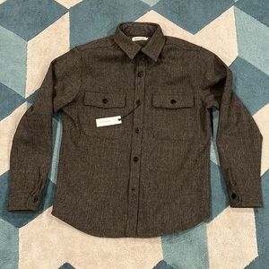 The Explorer Shirt
in Coal Herringbone Wool

Taylor stitch.